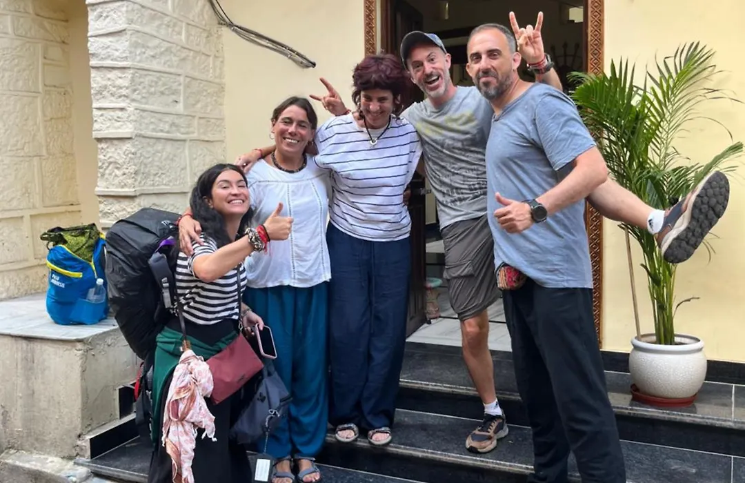 Pink City Backpackers-1